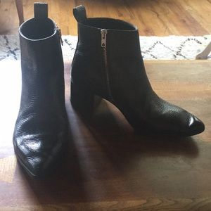 SALE • Everlane Boss Boot Pebbled Leather